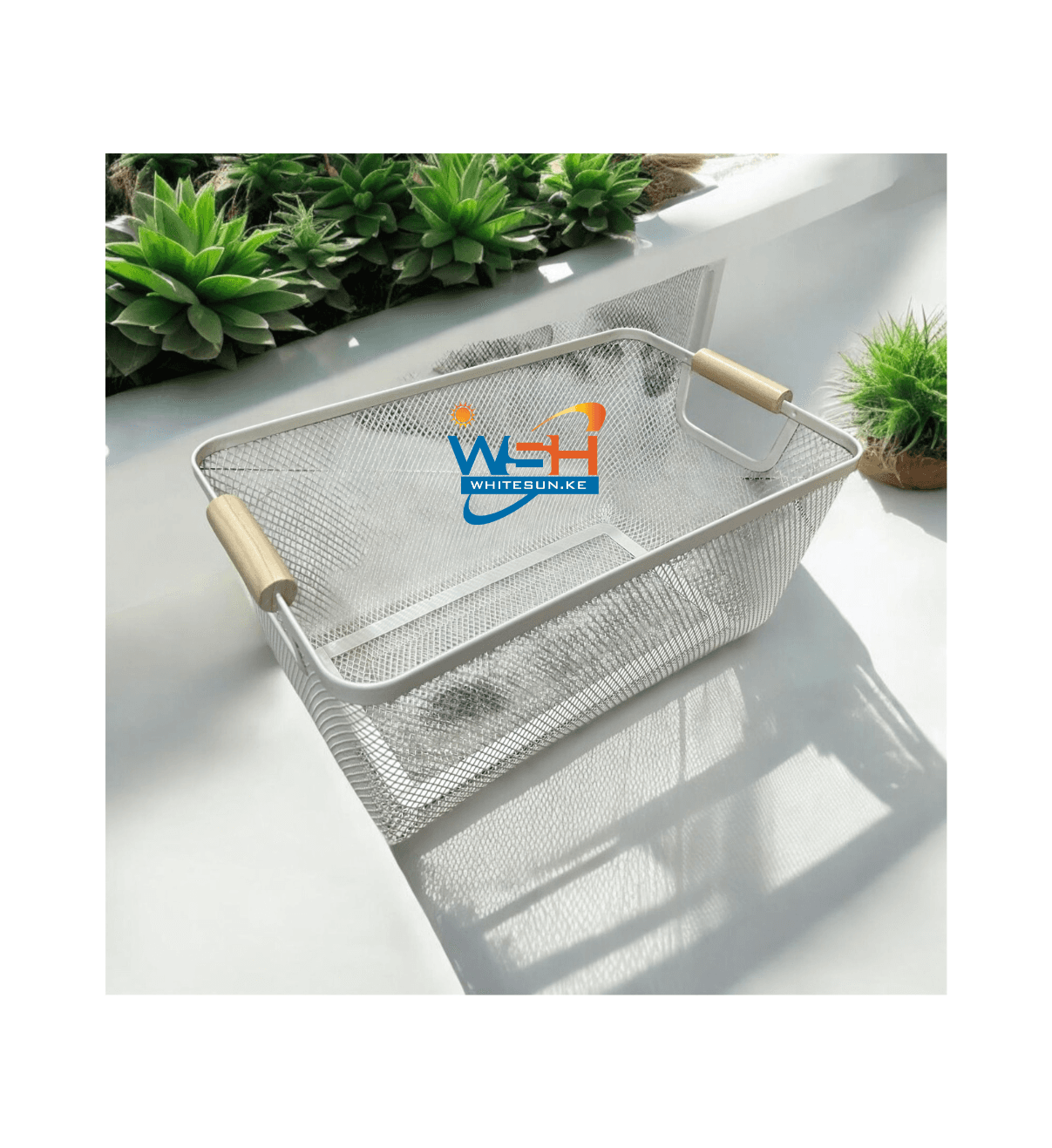 Metallic Mesh Storage/fruit basket with Wooden handles