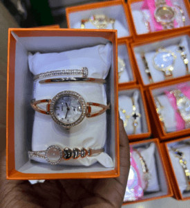 Valentine's Gift Set - 4 Pieces - Perfect for Your Loved One