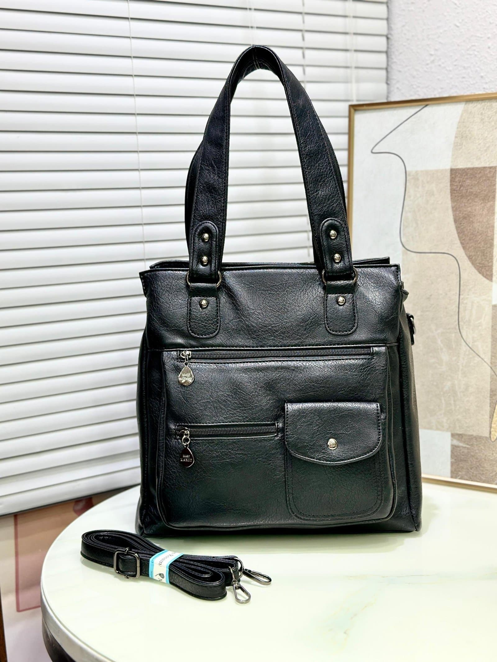 077# Whitesun Hickory Ridge Ladies Handbag with a shoulder strap- ideal birthday gift anniversary gift and Valentine’s Day gift idea for mom sister auntie girlfriend cousin grandmother- Black colour