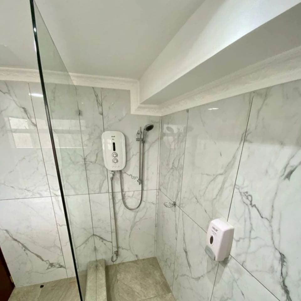 Alpha Silent Pump Instant Shower S2i (Normal) Thumbnail 2