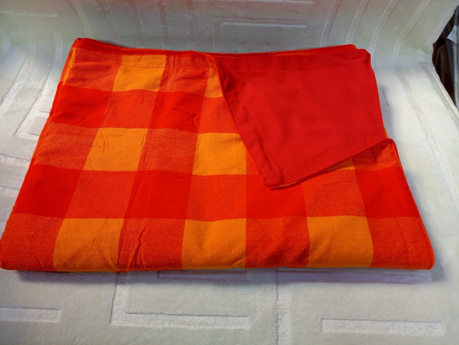 Maasai fleece blanket Thumbnail 3