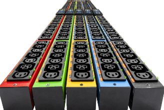 3 Phase 32A PDU (PDU G4 BA 0U 309 32A 3P 24XC13, 18XC39) Eaton