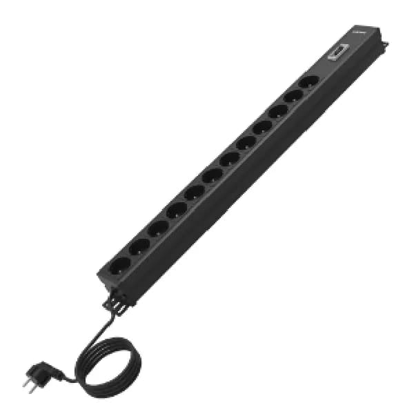 pdu-1-5u-vertical-aluminum-12-way-with-circuit-breaker-uk-type