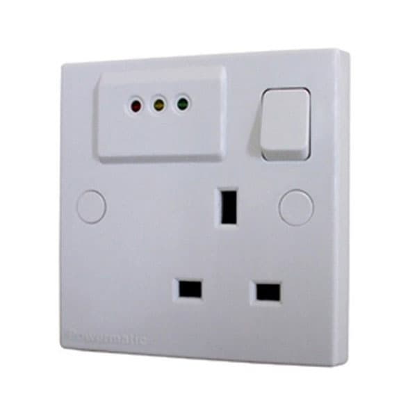 wall-socket-with-protection-bt-socket-with-3-indicator-light-powermatic